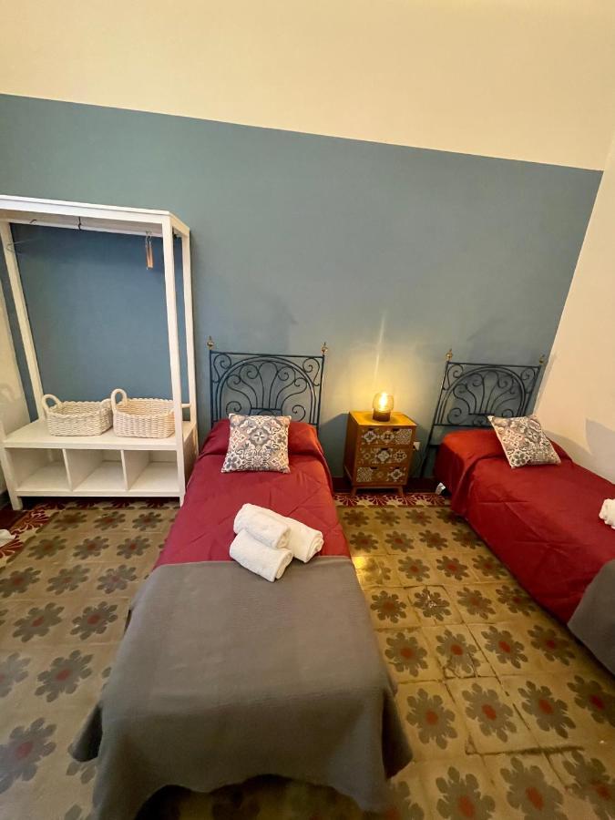 4 Balconi House-Appartamento Salentino Nel Centro Di Лечче Экстерьер фото