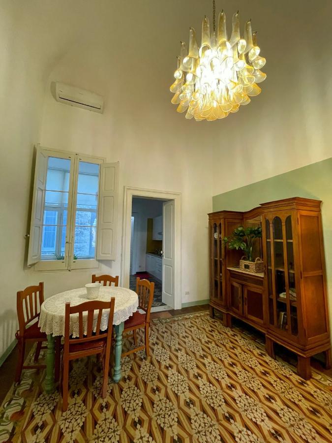 4 Balconi House-Appartamento Salentino Nel Centro Di Лечче Экстерьер фото